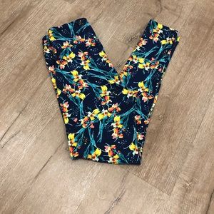 Lularoe One Size Leggings